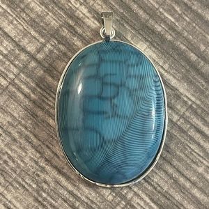 New Dragon Vein Agate Pendant Blue